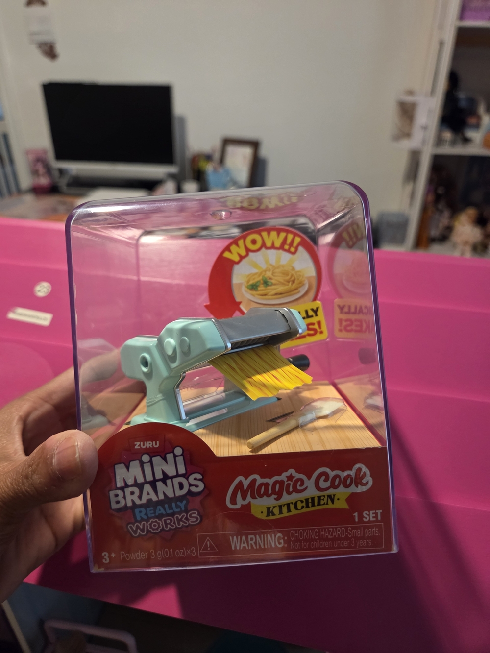 Mini Brands Magic Cook Kitchen - Picture 2 of 4